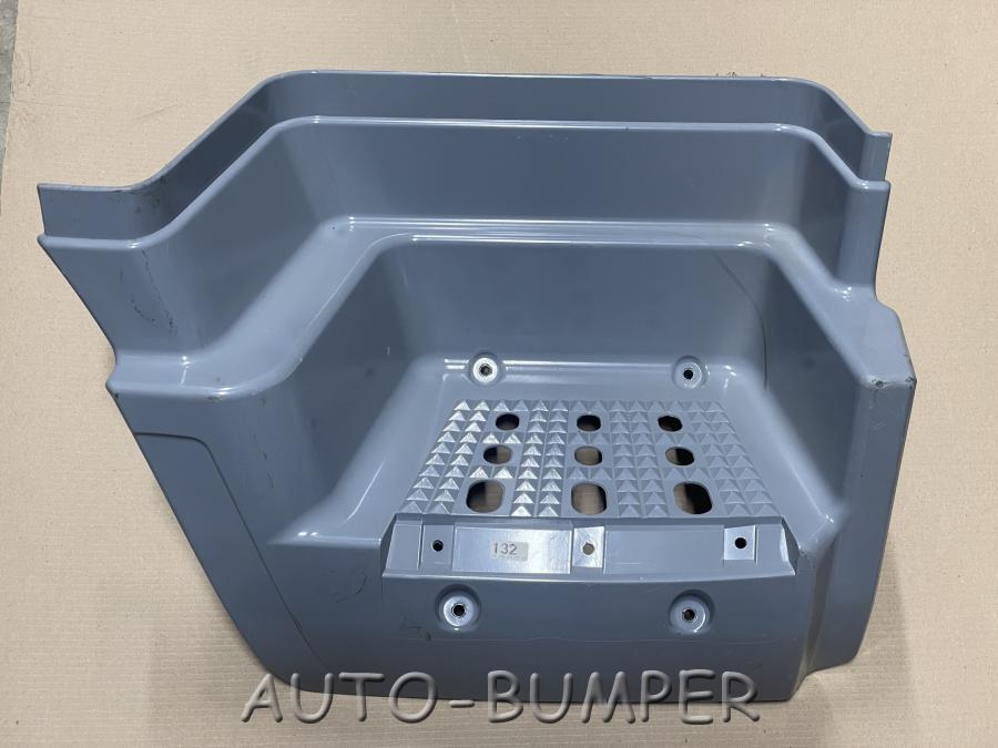 Iveco Stralis I 2002- Подножка правая оригинал 504053091